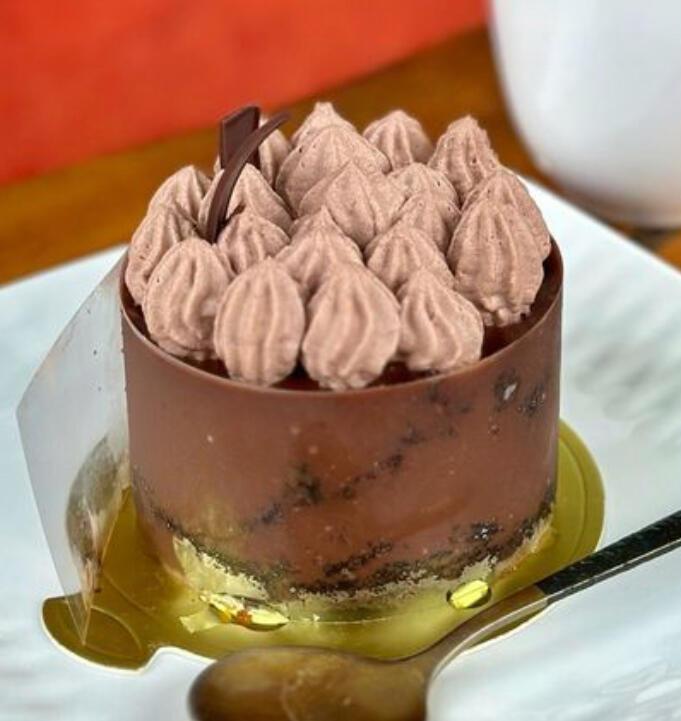 Ganache Dulce De Leche $8